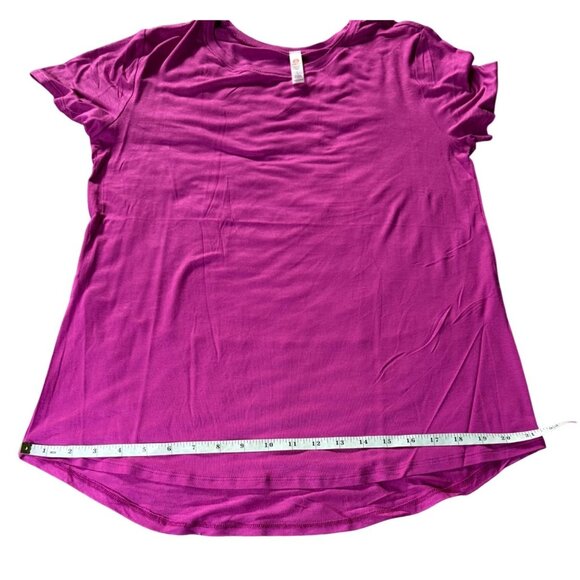 Womens Short Sleeve T-shirt By Mono B Size Large Bright Pink NWT - Picture 9 of 12